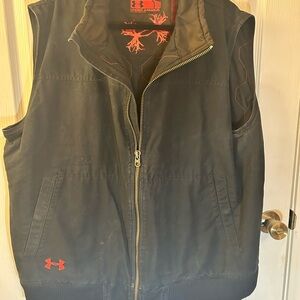 Under Armour Men's Black and Red Vest sku178